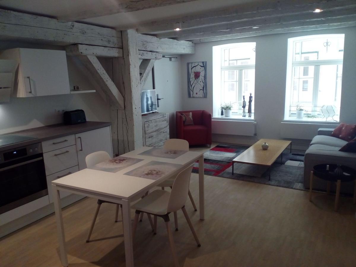 Schones Ambiente In Ferienwohnung Im Historischen Speicher Apartment Lübeck