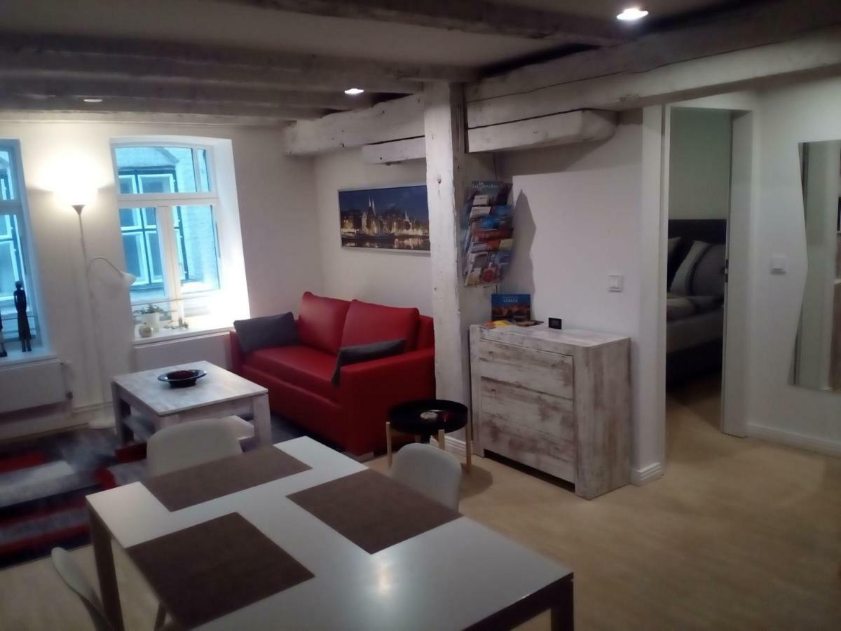 Schones Ambiente In Ferienwohnung Im Historischen Speicher * Lübeck